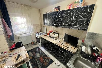 Apartament cu 2 camere semidecomandat în Craiovița Nouă - 2