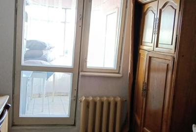 Apartament cu 3 camere decomandat în Central - 3