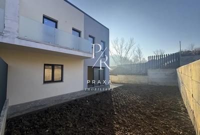 Duplex cu 4 camere cu Canalizare în Florești - 2