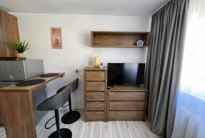 Garsonieră semidecomandată în UTA - 4