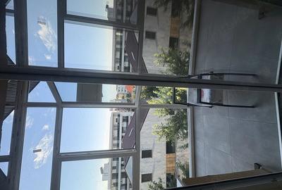 Garsonieră nedecomandată în Central - 7