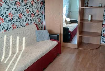 Inchiriez garsoniera mobilata ?i utilata, zona Bld Pacurari - 4