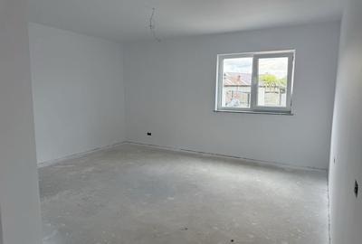 Casă cu 4 camere în Strejnicu - 6