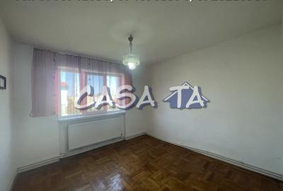 Apartament 3 Camere, Etaj 4, Strada Aleea Teilor - Zona 9 Mai - 6