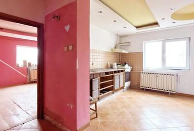 Apartament cu 3 camere decomandat în Colentina - 11