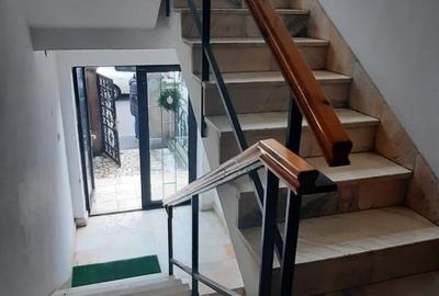 Apartament cu 4 camere decomandat în Primăverii - 9