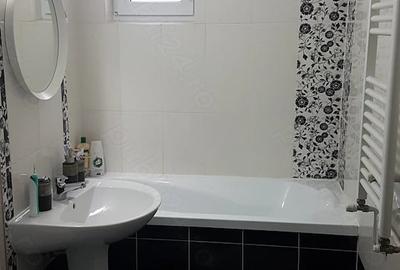 Apartament cu 3 camere semidecomandat în Aradului - 4