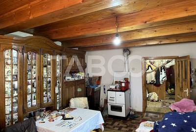 Casa de vanzare 2 camere 2340 mp teren in Comuna Parau Judetul Brasov - 6
