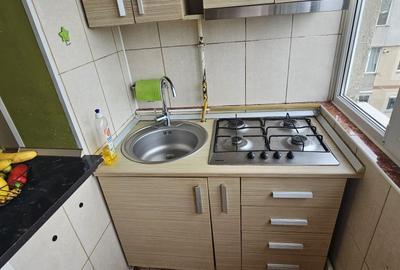 Poarta 6 / 3 camere cu centrala gaze , 2 bai Poarta 6 / 3 camere cu centrala gaze , 2 bai - 5