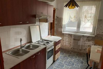 Apartament cu 4 camere decomandat, mobilat în Cetate - 6