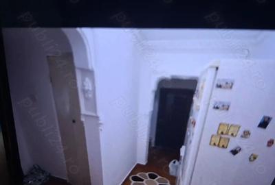 Apartament cu 3 camere decomandat în Ostroveni - 4