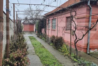 Casă cu 1 camere cu Teren 1306 Mp în Careiului - 9