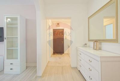 Apartament cu 3 camere decomandat, mobilat în Central - 17