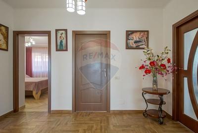 Casa parter pe teren 750 mp in Sanpetru - Comision 0% - 25