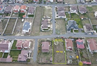 Teren de 698 mp, în Moșnița Nouă