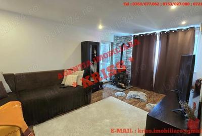 Apartament cu 4 camere decomandat în Central - 3