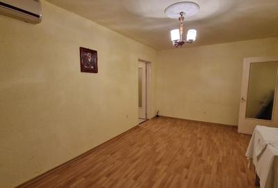 Apartament 2 camere confort 1 Viziru 1 etaj 2/4 Liber - 2