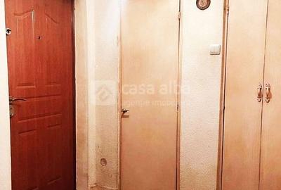 Blv. Poitiers - 3 camere decomandat, doua bai, etaj 1+2, bloc 1989 Blv. Poitiers - 3 camere decomandat, doua bai, etaj 1+2, bloc 1989 - 7