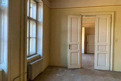 Apartament cu 3 camere decomandat în Central - 4