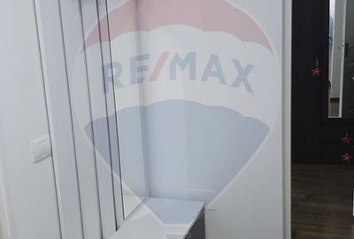 Apartament cu 3 camere în Central - 13