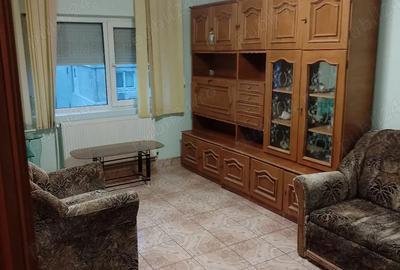 Proprietar,inchiriez apartament cu 2 camere in Brosteni - 6