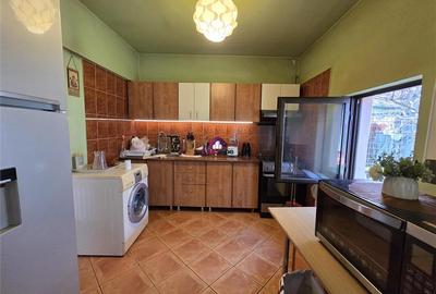 Casă cu 3 camere cu Canalizare în Pantelimon - 12