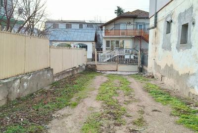 Spațiu comercial, de 671 mp, în Central - 1