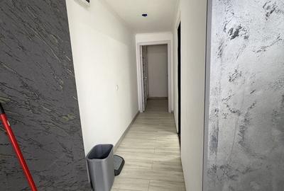 Spațiu comercial, de 118 mp, în Central - 8