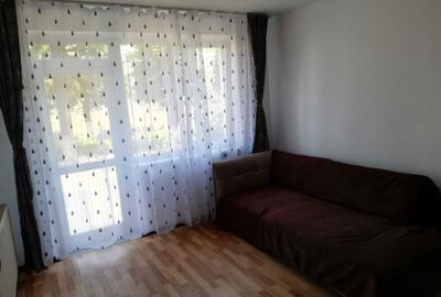 Apartament cu 2 camere semidecomandat în Central - 2