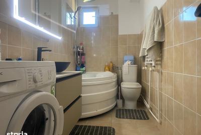 Apartament cu 2 camere decomandat în Doicești