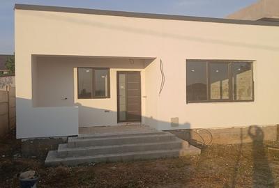 Casă cu 3 camere în Central - 3
