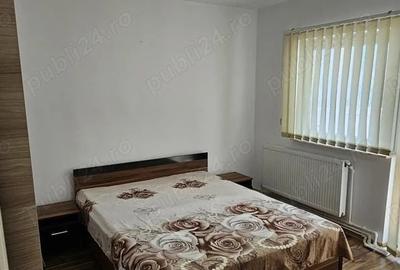Apartament cu 2 camere decomandat în Casa de Cultură