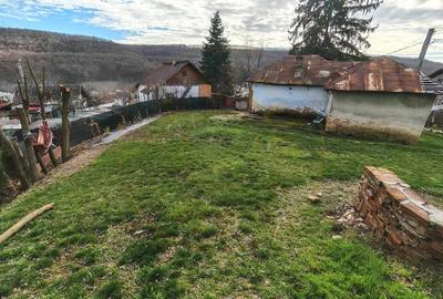 Teren intravilan cu casa veche – Mioveni, zona Faget - 9