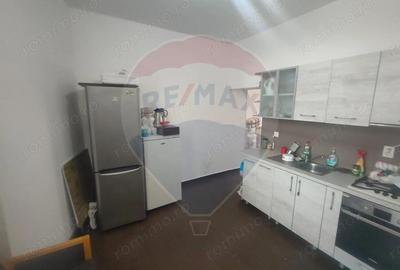 Apartament 2 camere + apartament cu 1 camera de vanzare ultracentral - 15