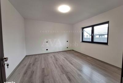 Casă cu 3 camere în Letea Veche