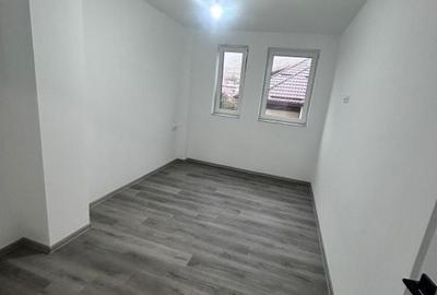Apartament cu 3 camere în Săsar - 7