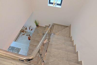 Casa individuala 4 camere, teren 234,mp, P+1 , Bd 1 Mai, Com Berceni - 23