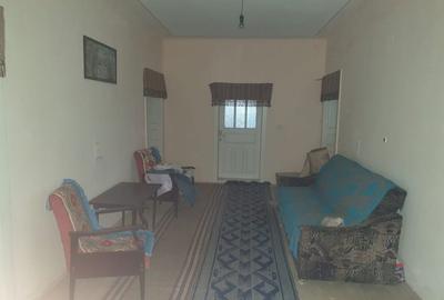 Casă cu 4 camere decomandat în Central - 7