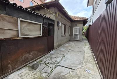 Inel II -Coiciu -scoala generala 39 -casa chirpic 77 mp +teren 236 mp - 2