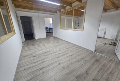 Spațiu industrial, de 1,590 mp, în Aeroport - 16