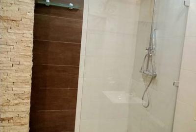 Apartament cu 3 camere în Cantemir - 20