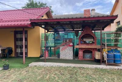 Casă cu 4 camere cu Teren 3500 Mp în Central - 11