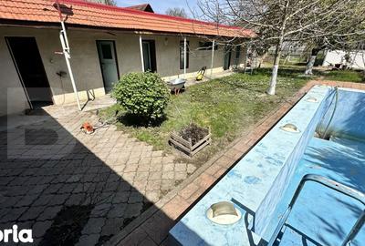 Casă cu 6 camere cu Teren 670 Mp în Central - 1