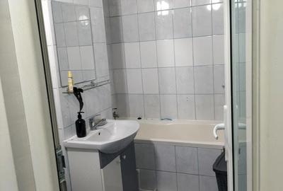 Apartament cu 2 camere decomandat în Ultracentral