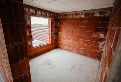 Casă cu 4 camere în Ceauru - 7