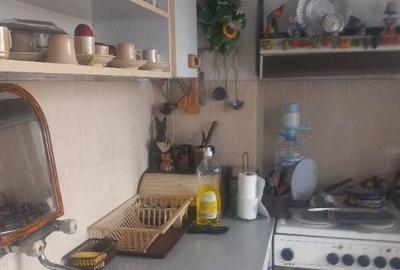 Garsonieră decomandată în Lipovei