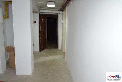 Spatiu pentru Birouri de Inchiriat in Zona Ultracentrala - 2