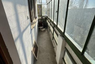 Apartament cu 3 camere semidecomandat, mobilat în Gorjului - 8