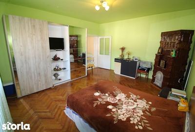 Casă cu 4 camere cu Teren 700 Mp în Central - 7