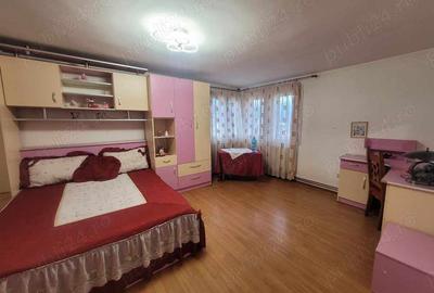 Casă cu 6 camere în Câmpulung Moldovenesc - 1